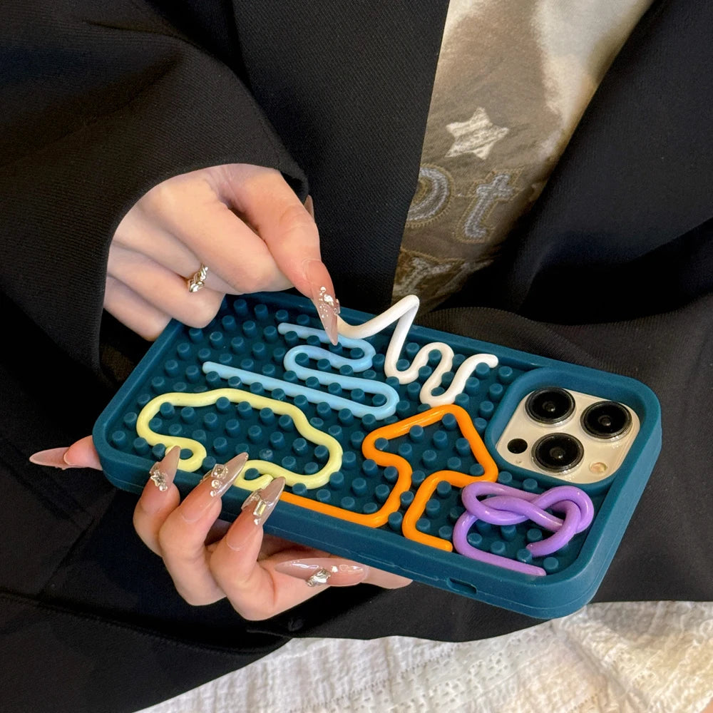 WiggleCase™ – Protect, Play, Relax